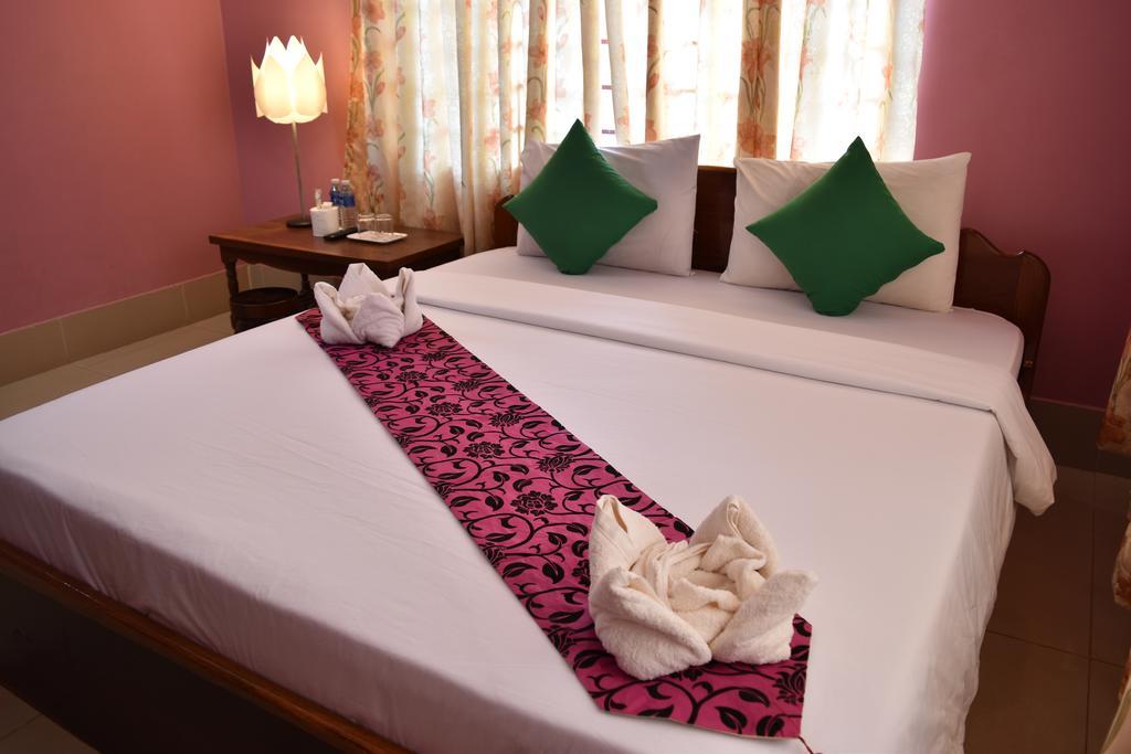 Ta Som Guesthouse & Tour Services Siem Reap Luaran gambar