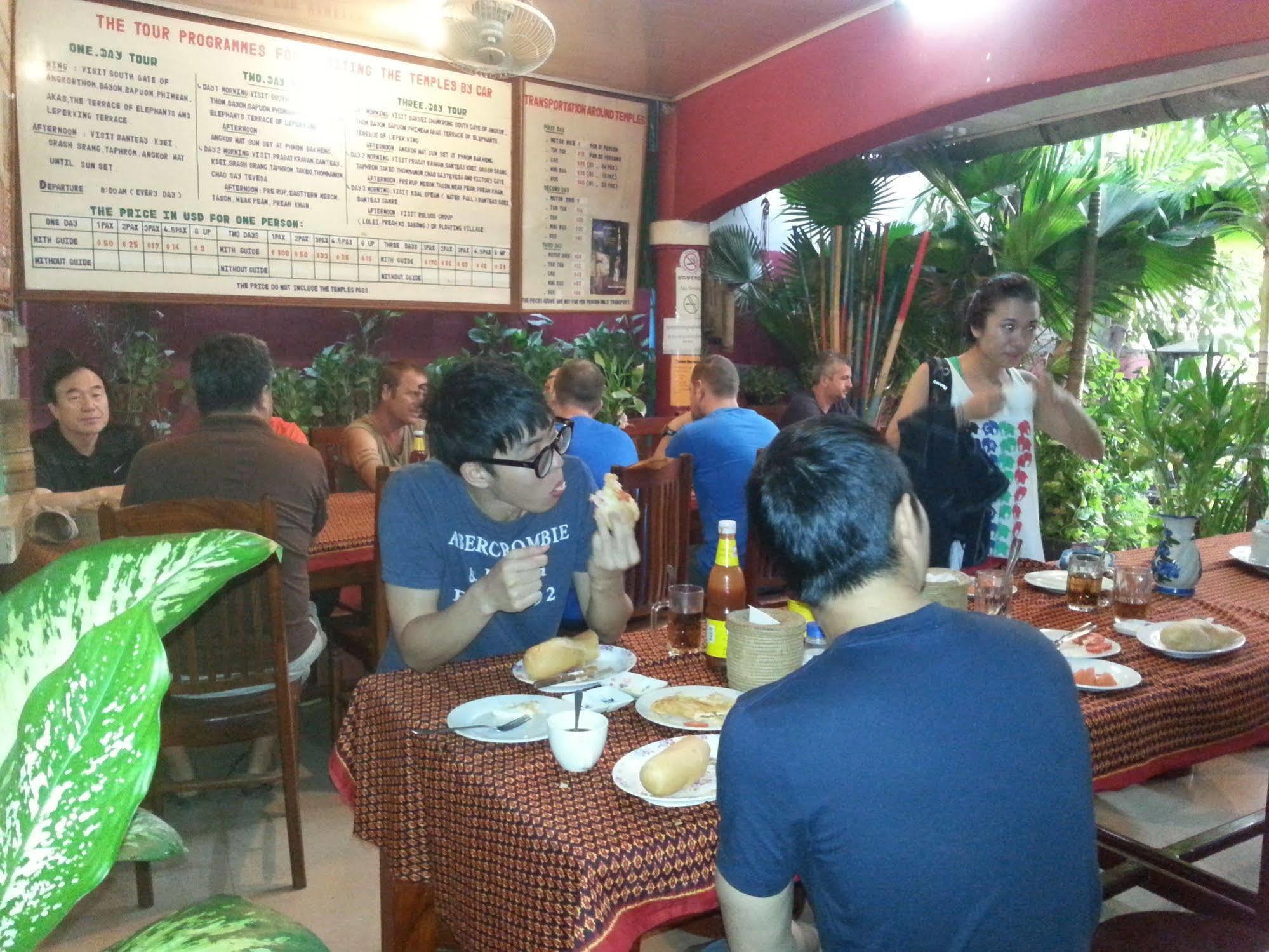 Ta Som Guesthouse & Tour Services Siem Reap Luaran gambar