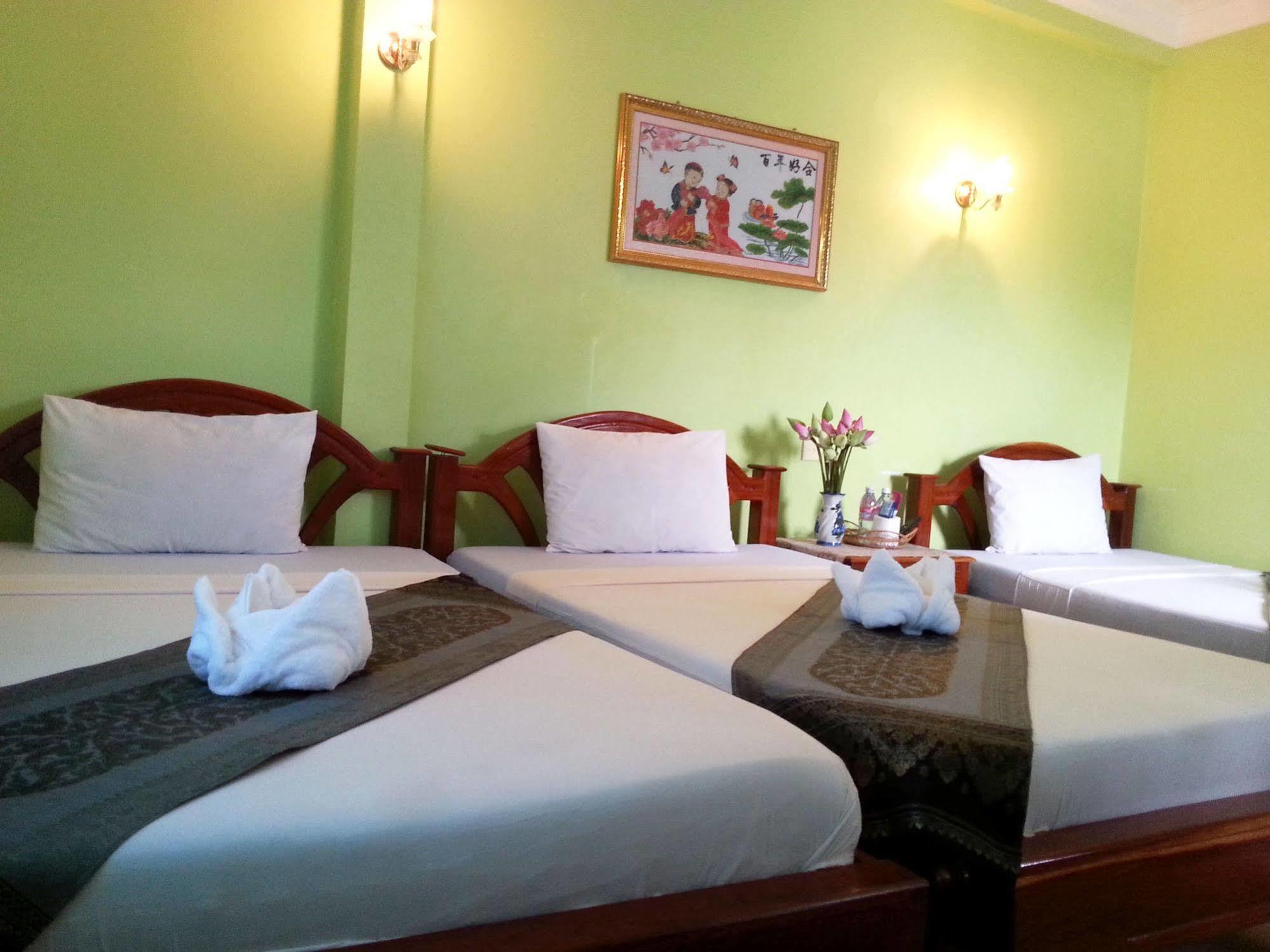 Ta Som Guesthouse & Tour Services Siem Reap Luaran gambar